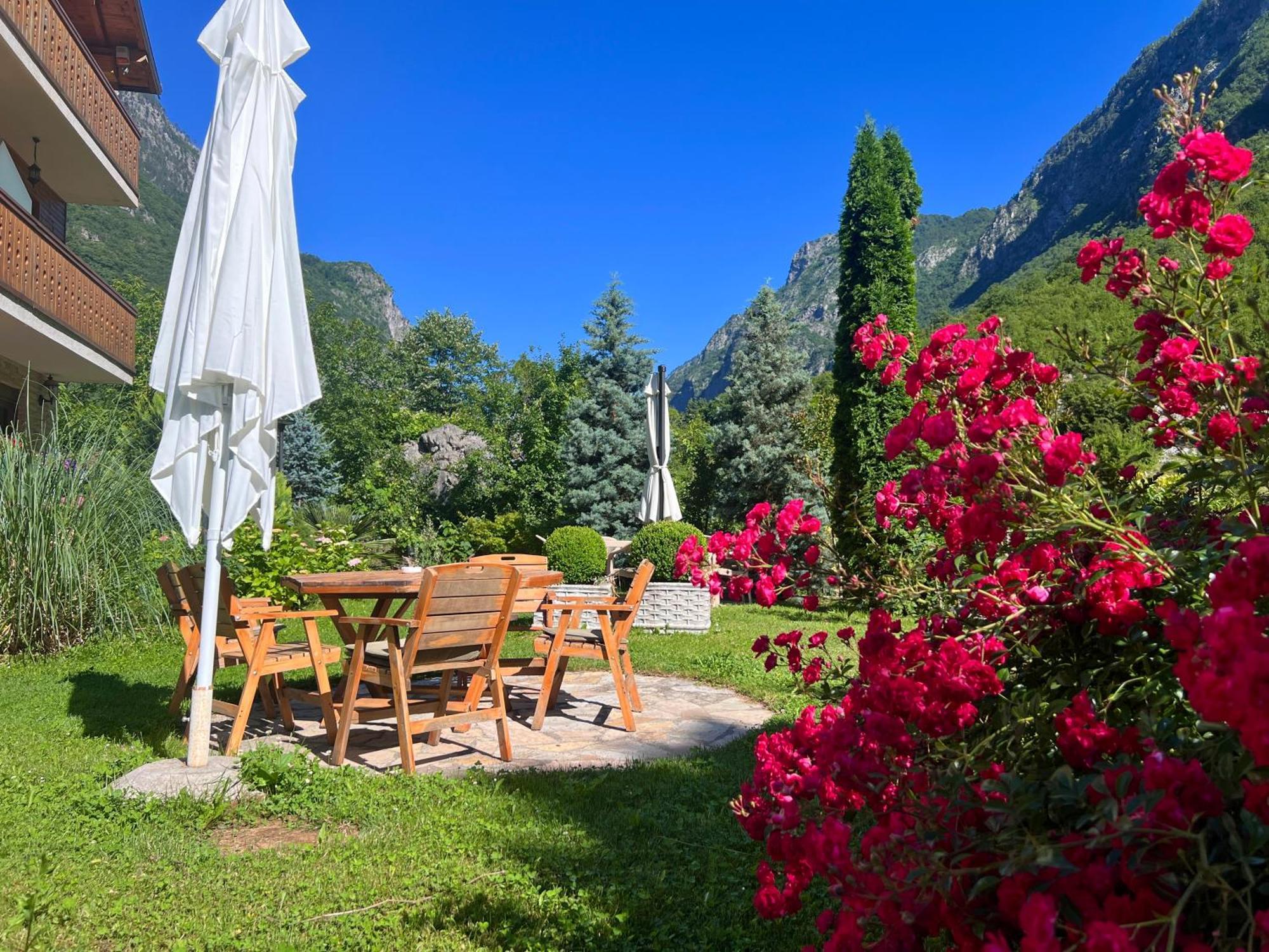 Vila Alexander B&B Valbone Exteriér fotografie
